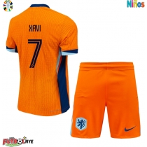 Camiseta Países Bajos Xavi Simons #7 Primera Equipación para niños Eurocopa 2024 manga corta (+ pantalones cortos)